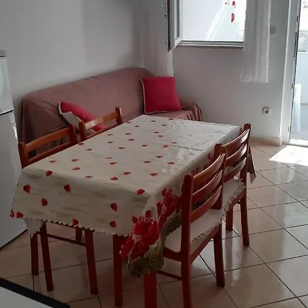 Slavica Apartment Bol
